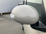 ドアミラーは電動格納仕様、ウインカー装備です!