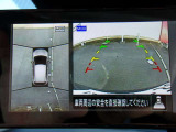 アラウンドビューモニターを装備!<駐車の際にナビ画面に車を真上から捉えた映像が映ります。駐車の時、とても便利な装備です。>