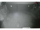 広々としたラゲージスペースを備えています。大きなものや長さのある荷物もしっかりと積み込めます。