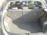 広くて、使い易いラゲッジスペース。