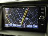 トヨタ純正7インチSDナビNSZT-W66Tを装備しております。