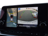 【アラウンドビューモニター】上から見下ろすような視点でスムース駐車をサポートしてくれるアラウンドビューモニター(^v^)ルームミラーに映し出されます。