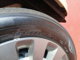 タイヤサイズは155/65R14になります☆