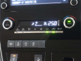 オートエアコンを装備しております!自動で調整してくれますので、車内も快適です☆