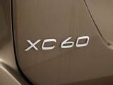 XC60エンブレム