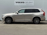 ◆サイド/流麗なプロポーションはVOLVO車の真骨頂。「美しいものと共にありたい」というオーナーの願いを満たします