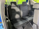 3列目シートはもちろん状態良好☆大人でもゆったりと座って頂けますので、大人数でのお出かけもラクラクです♪ご家族で、気の知れた仲間で、ドライブに行くのが楽しみですね♪