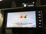 ガイドラインも表示されるバックカメラが付いているので、車庫入れが苦手という方も安心です♪