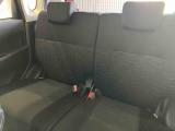 後部座席です。座り心地も足元もゆったり♪♪