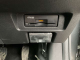 ビルトインタイプのETCです。スッキリしていますね。納車時にはセットアップいたしますので、すぐにお使いいただけます。