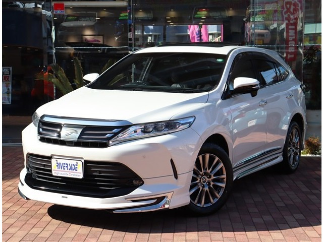 ハリアー 2.0 プレミアム 純正9インチナビ サンルーフ