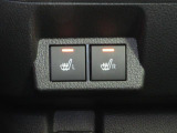 運転席・助手席シートヒーター付です。寒い日のお出かけも楽しくなります。
