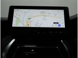 大画面12.3インチの大きく鮮明な地図と高コントラストの美しい映像がご覧いただけます。