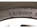 215/50R17    車両装着タイヤサイズです。 タイヤのご相談も石川トヨペットカローラにお任せください