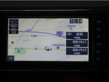 ナビゲーションを装備。タッチパネル式で使い易く、お出かけも楽々です♪