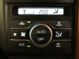 オートエアコンです。