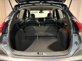 ラゲッジルームも十分あります♪日常の荷物なら楽に積み込めます☆