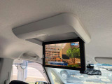 後席テレビ付き