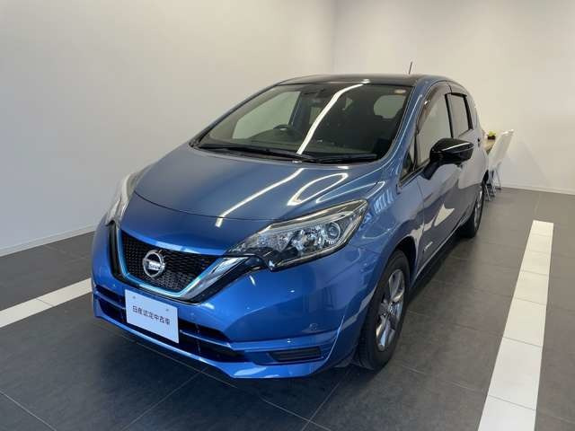 ノート 1.2 e-POWER X ブラックアロー 