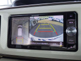 バックモニターが付いているため、車庫入れも安心です!