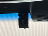 純正ドライブレコーダーを装着しています♪高画質、高機能で、毎日の運転に安心をプラスします!しっかり、録画できるマストアイテムです♪