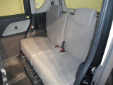 セカンドシートです。目立った汚れもなくキレイです!