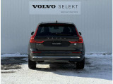 ◆バック/万が一を考え、安全性を重視する方に選ばれているVOLVO車。ドアを開閉するとその重み・厚みに驚くはず