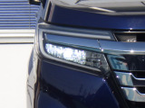 ★LEDヘッドライト搭載★ 白っぽく光る明るく省電力なLEDライト!先進的な白い輝きでフロントフェースを引き締めます☆