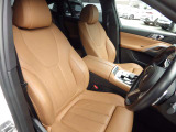 ご購入後の保証【2年または1年】は全国のBMW正規ディーラーにてご対応できます。保証期間中に万が一トラブルが発生した場合でも安心!緊急連絡の24時間フリーダイヤルで対応します。