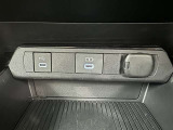 シガーソケット用の充電器が使用可能です!