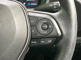 【レーダークルーズコントロール】高速道路での長距離走行が楽に!!自動で速度を保つクルーズコントロールが、衝突軽減システムと連携し、前方の車両を感知して車間を保つように速度調節してくれます!!