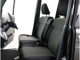 見通しのよいすっきりとした視界で、誰でも運転しやすいです。運転のしやすさは疲れにくさにも繋がりますよ♪