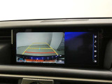 バックガイドモニターで、後方を確認しながら安心して駐車することができます。運転初心者も熟練者も必須の機能ですよ!