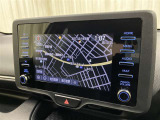 カーナビ装着しております。知らない土地での運転や、車でのご旅行に便利です!!購入後に付けるとなると、意外に費用がかかってしまったりします。購入時に付いているとお得ですね♪