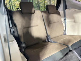 3列目シートはもちろん状態良好☆大人でもゆったりと座って頂けますので、大人数でのお出かけもラクラクです♪ご家族で、気の知れた仲間で、ドライブに行くのが楽しみですね♪