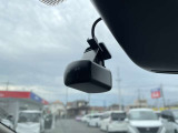 前後にドライブレコーダー装備です!もしもの時やあおり運転の証拠映像は自分の身を守る為にも必要ですね!