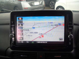 地デジチューナー内蔵の純正メモリーナビが装備されています。