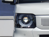 ★LEDヘッドライト搭載★ 白っぽく光る明るく省電力なLEDライト!先進的な白い輝きでフロントフェースを引き締めます☆
