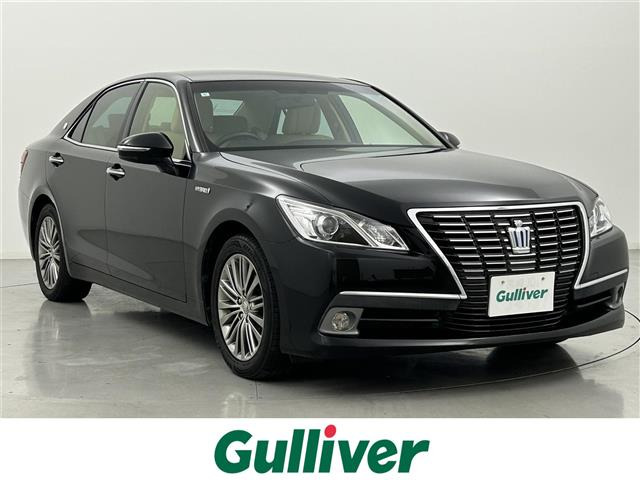 クラウン ハイブリッド 2.5 ロイヤルサルーン 本革シート 修復歴無し