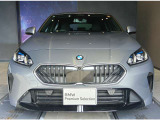 エンジェルアイ、イカリングと呼ばれるBMWのライトの正式名称は「コロナリング」です。一目でBMWとわかる伝統のデザインです。