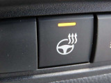 ステアリングヒーター装備車です!寒い季節でも快適にドライブができます!