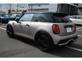 お客様コメント475件 総合5点中4.9点の高実績! ★5つ MINIのことなら安心と実績のMINI NEXT岡山にお任せください!整備などはお近くのMINIディーラーでアフターサービスも大丈夫です★