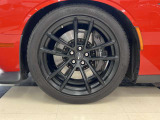 純正ホイールにBremboキャリパーが装備
