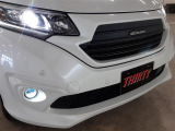 ■ 装備7 ■ 無限フロントグリル LEDフォグ LEDヘッドライト クリアランスソナー