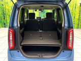 後席を格納すると、これだけの広さが!シーンに合わせたシートアレンジで、大きな荷物も積むことが出来ます♪