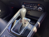 走りの6速AT!もちろん燃費にも貢献してます!走りも燃費も良い6速ATは非常に魅力的です!高速道路などの高速走行時に威力を発揮します!お探しの方必見です!
