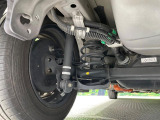お車を安心してお乗りいただく為には、足回りの定期点検が欠かせません。サービスサポート(有償保証)では無料点検もご提供しており、安心のカーライフをお過ごしいただけるサポート体制が整っています。