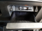 ■ 装備6 ■ ビルトインETC車載器