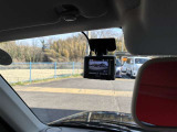 あると心強い万が一の時の為のドライブレコーダーを装備しています。