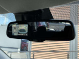 アラウンドビューモニターの映像はルームミラーにも表示可能です☆